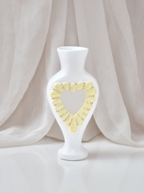 All Kinds for CENTÁ Mirrored Crystal Heart Vase