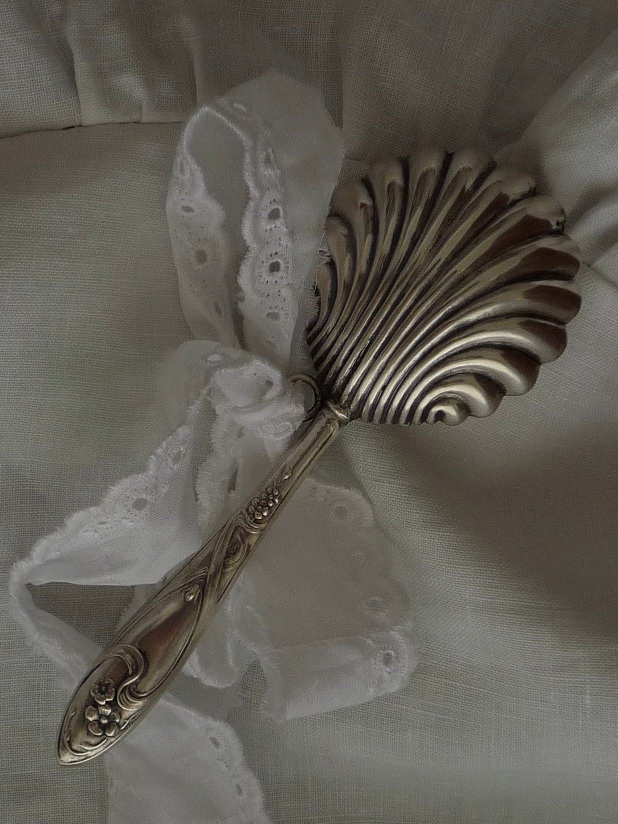 Baby rattle "seashell"